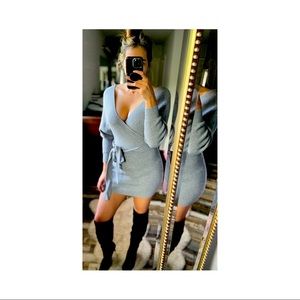 Sexy midi sweater dress from Vici.